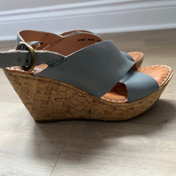 Born Wedge sandles - Picture 1 of 5